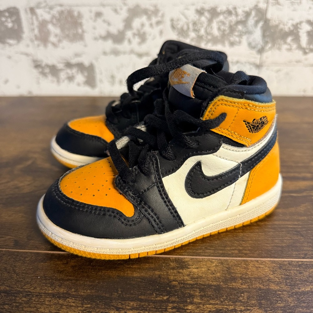 NICE - Nike Air Jordan 1 - Retro OG Taxi Yellow Black - Toddler 7C